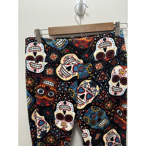 No Boundaries Colorful Skulls Day Of The Dead Soft Leggings Size Large - Picture 2 of 5